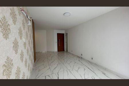 Apartamento para alugar com 108m², 3 quartos e 2 vagas Apartamento para alugar com 108m², 3 quartos e 2 vagasSala