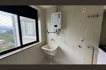 Apartamento para alugar com 108m², 3 quartos e 2 vagas Apartamento para alugar com 108m², 3 quartos e 2 vagasÁrea de Serviço