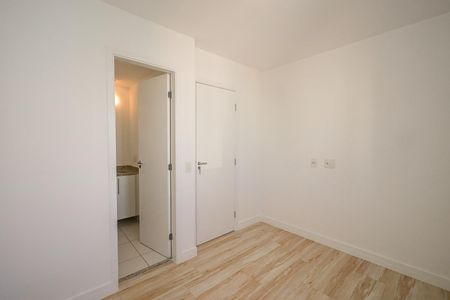 Apartamento para alugar com 68m², 2 quartos e 1 vagaSuíte