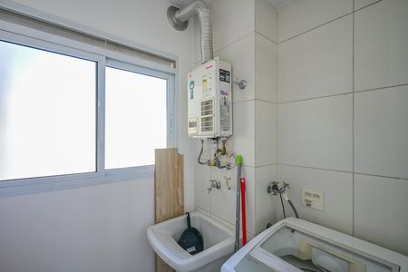 Apartamento para alugar com 68m², 2 quartos e 1 vagaÁrea de Serviço 