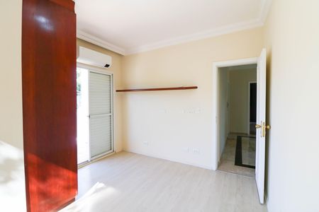 Quarto 1 de casa de condomínio para alugar com 4 quartos, 216m² em Jardim Petrópolis, São Paulo