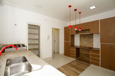 Apartamento para alugar com 170m², 2 quartos e 1 vaga Apartamento para alugar com 170m², 2 quartos e 1 vagaCozinha