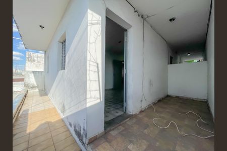 Casa para alugar com 150m², 2 quartos e sem vaga Casa para alugar com 150m², 2 quartos e sem vagaVaranda