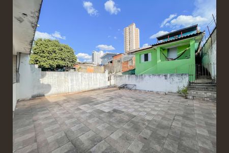 Casa para alugar com 150m², 2 quartos e sem vaga Casa para alugar com 150m², 2 quartos e sem vagaQuintal