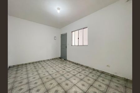 Sala de casa para alugar com 2 quartos, 150m² em Km 18, Osasco