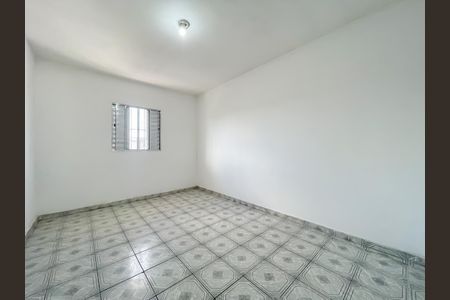 Quarto 1 de casa para alugar com 2 quartos, 150m² em Km 18, Osasco