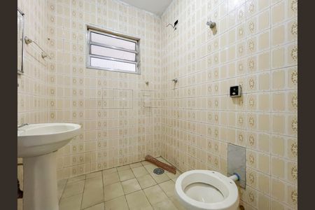 Casa para alugar com 150m², 2 quartos e sem vaga Casa para alugar com 150m², 2 quartos e sem vagaBanheiro