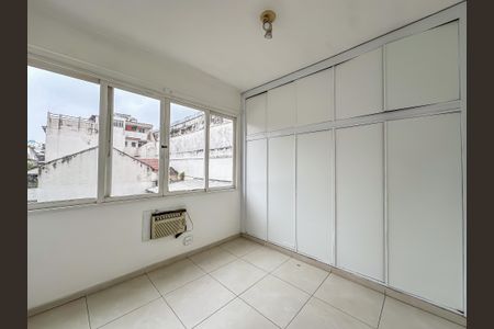 Quarto 2 de apartamento à venda com 1 quarto, 56m² em Botafogo, Rio de Janeiro