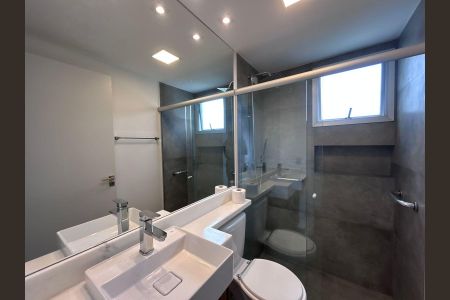 Apartamento à venda com 58m², 2 quartos e 2 vagasBanheiro Social