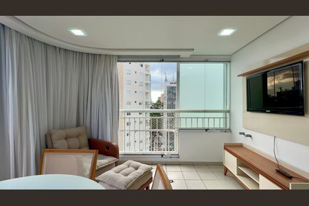 Apartamento para alugar com 89m², 2 quartos e 2 vagas Apartamento para alugar com 89m², 2 quartos e 2 vagasVaranda