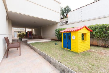 Apartamento para alugar com 73m², 2 quartos e 2 vagas Apartamento para alugar com 73m², 2 quartos e 2 vagasÁrea comum - Playground