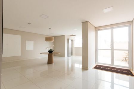 Apartamento para alugar com 73m², 2 quartos e 2 vagas Apartamento para alugar com 73m², 2 quartos e 2 vagasÁrea comum - Hall Social
