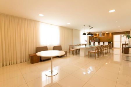 Apartamento para alugar com 73m², 2 quartos e 2 vagas Apartamento para alugar com 73m², 2 quartos e 2 vagasÁrea comum - Salão de festas