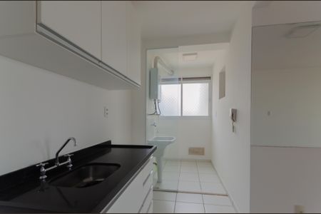 Apartamento para alugar com 73m², 2 quartos e 2 vagas Apartamento para alugar com 73m², 2 quartos e 2 vagasCozinha e Área de Serviço