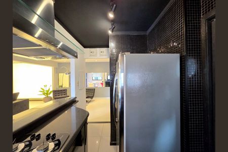 Apartamento à venda com 97m², 1 quarto e 2 vagasCozinha