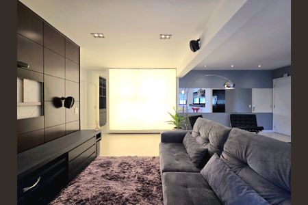 Apartamento à venda com 97m², 1 quarto e 2 vagasSala