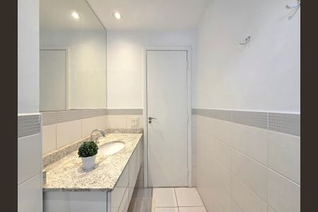 Apartamento à venda com 97m², 1 quarto e 2 vagasBanheiro Social