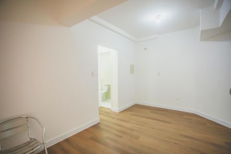 Sala de Estar de apartamento para alugar com 1 quarto, 50m² em Chácara Inglesa, São Paulo