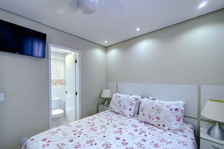 Apartamento à venda com 97m², 3 quartos e 2 vagas Apartamento à venda com 97m², 3 quartos e 2 vagasSuíte