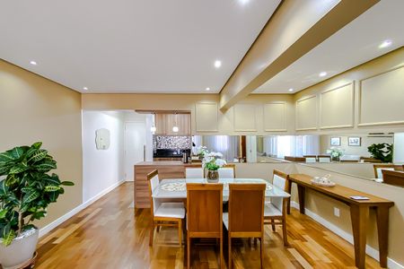 Apartamento à venda com 97m², 3 quartos e 2 vagas Apartamento à venda com 97m², 3 quartos e 2 vagasSala