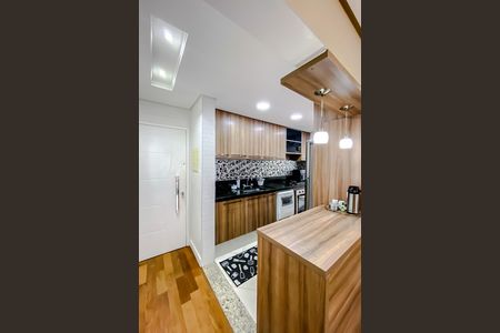 Apartamento à venda com 97m², 3 quartos e 2 vagas Apartamento à venda com 97m², 3 quartos e 2 vagasCozinha
