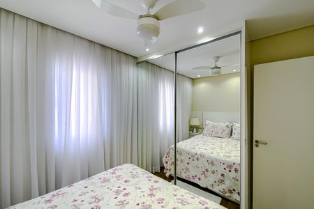 Apartamento à venda com 97m², 3 quartos e 2 vagas Apartamento à venda com 97m², 3 quartos e 2 vagasSuíte
