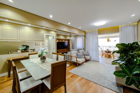 Apartamento à venda com 97m², 3 quartos e 2 vagas Apartamento à venda com 97m², 3 quartos e 2 vagasSala