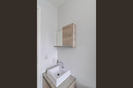 Apartamento para alugar com 57m², 2 quartos e 1 vaga Apartamento para alugar com 57m², 2 quartos e 1 vagaBanheiro