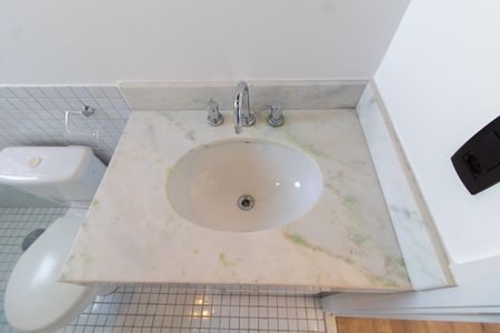 Apartamento para alugar com 110m², 2 quartos e 2 vagas Apartamento para alugar com 110m², 2 quartos e 2 vagasBanheiro da Suíte 1