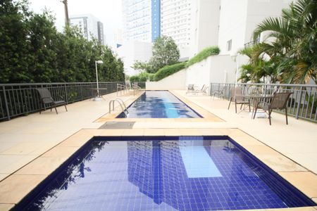 Apartamento à venda com 49m², 2 quartos e 1 vagaÁrea comum - Piscina