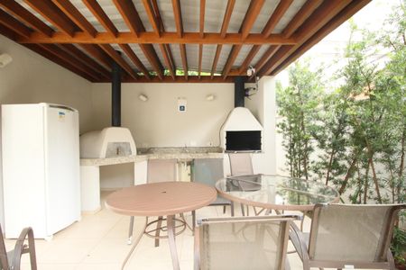 Apartamento à venda com 49m², 2 quartos e 1 vagaÁrea comum - Churrasqueira