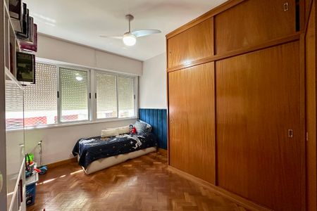 Apartamento à venda com 200m², 4 quartos e 1 vaga Apartamento à venda com 200m², 4 quartos e 1 vagaQuarto 1