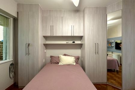 Apartamento à venda com 200m², 4 quartos e 1 vaga Apartamento à venda com 200m², 4 quartos e 1 vagaQuarto 3 - Suíte