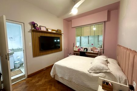 Apartamento à venda com 200m², 4 quartos e 1 vaga Apartamento à venda com 200m², 4 quartos e 1 vagaQuarto 4 - Suíte