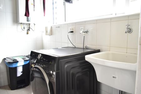 Apartamento à venda com 105m², 3 quartos e 2 vagasÁrea de Serviço