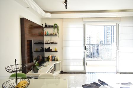 Apartamento à venda com 105m², 3 quartos e 2 vagasSala