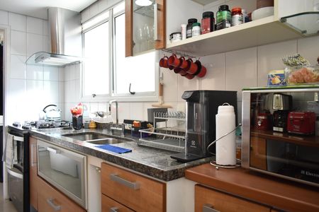 Apartamento à venda com 105m², 3 quartos e 2 vagasCozinha