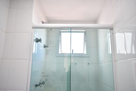 Apartamento à venda com 105m², 3 quartos e 2 vagasBanheiro Social