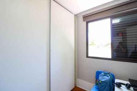 Apartamento à venda com 147m², 4 quartos e 2 vagasQuarto 3