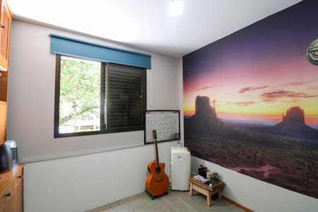 Apartamento à venda com 147m², 4 quartos e 2 vagasQuarto 2