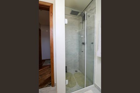 Apartamento à venda com 147m², 4 quartos e 2 vagasBanheiro