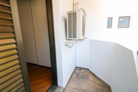 Apartamento à venda com 147m², 4 quartos e 2 vagasSuíte