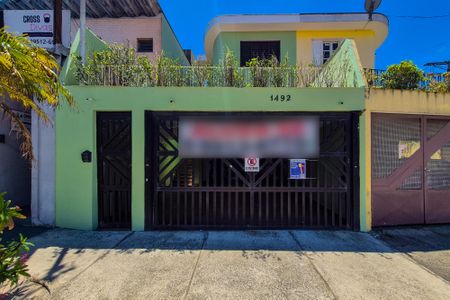 Casa para alugar com 220m², 5 quartos e 2 vagasFachada - Plaquinha