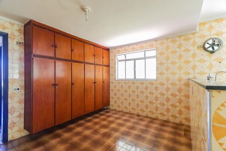 Casa para alugar com 220m², 5 quartos e 2 vagasCozinha