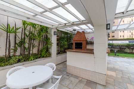 Apartamento para alugar com 92m², 2 quartos e 2 vagas Apartamento para alugar com 92m², 2 quartos e 2 vagasÁrea comum - Churrasqueira