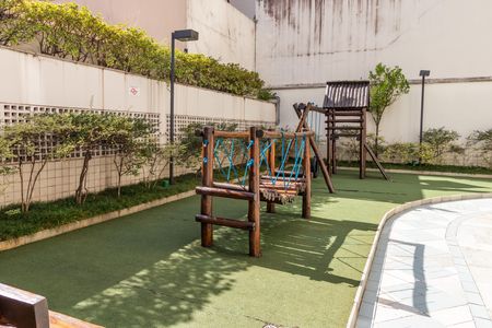 Apartamento para alugar com 92m², 2 quartos e 2 vagas Apartamento para alugar com 92m², 2 quartos e 2 vagasÁrea comum - Playground