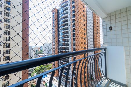 Sacada da Sala de apartamento para alugar com 2 quartos, 92m² em Alto da Lapa, São Paulo