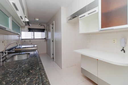 Apartamento para alugar com 92m², 2 quartos e 2 vagas Apartamento para alugar com 92m², 2 quartos e 2 vagasCozinha