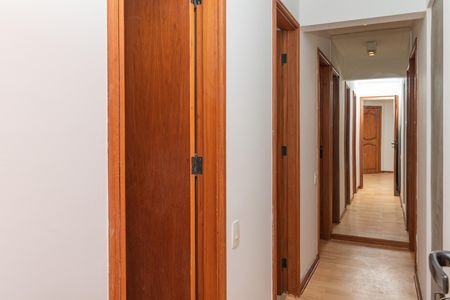Apartamento para alugar com 92m², 2 quartos e 2 vagas Apartamento para alugar com 92m², 2 quartos e 2 vagasCorredor