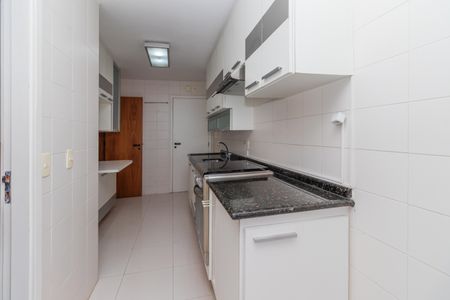 Apartamento para alugar com 92m², 2 quartos e 2 vagas Apartamento para alugar com 92m², 2 quartos e 2 vagasCozinha
